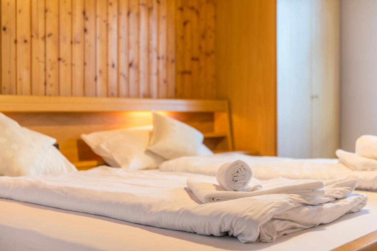 Gasthof Hoerschwang San Lorenzo di Sebato Ngoại thất bức ảnh