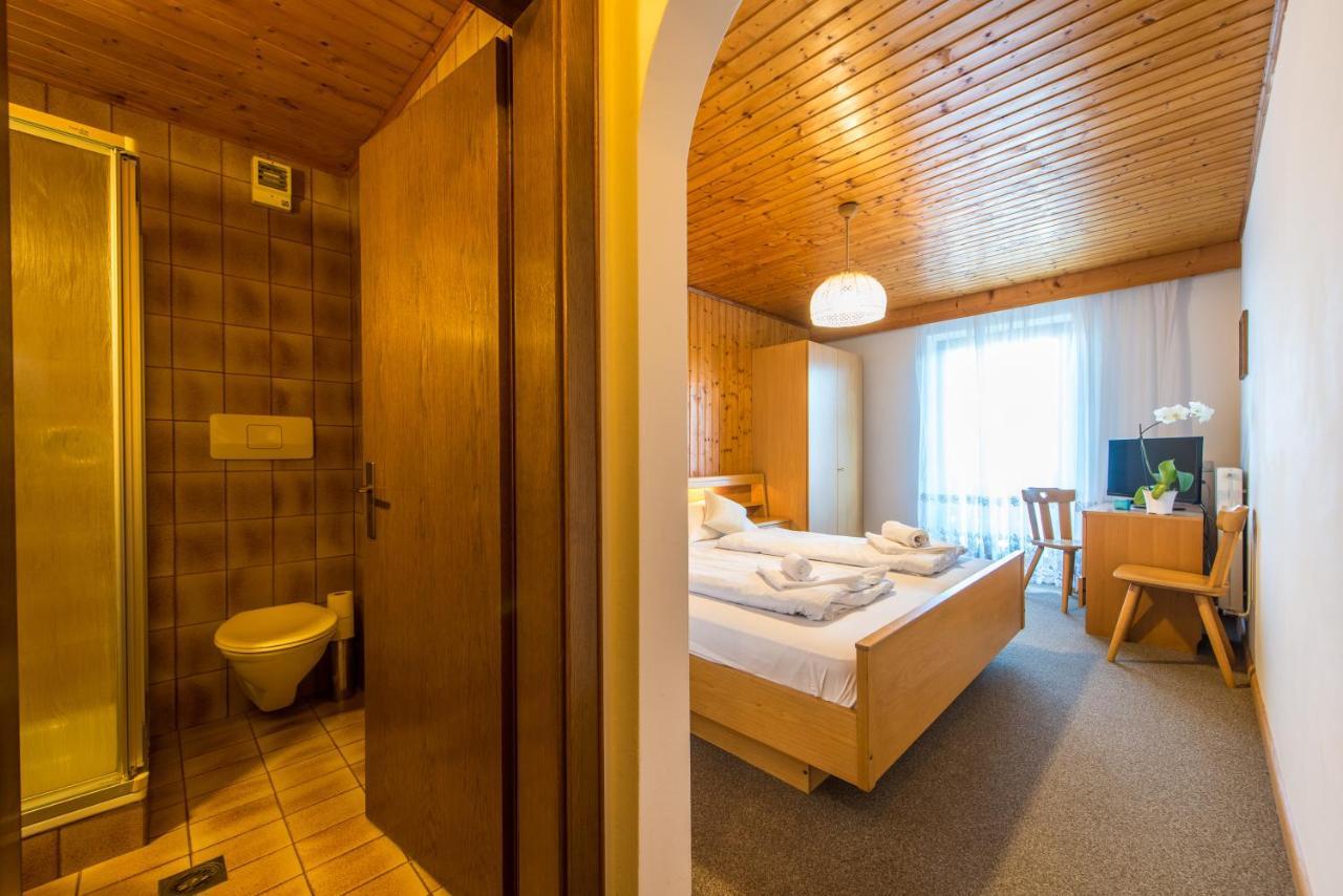 Gasthof Hoerschwang San Lorenzo di Sebato Ngoại thất bức ảnh
