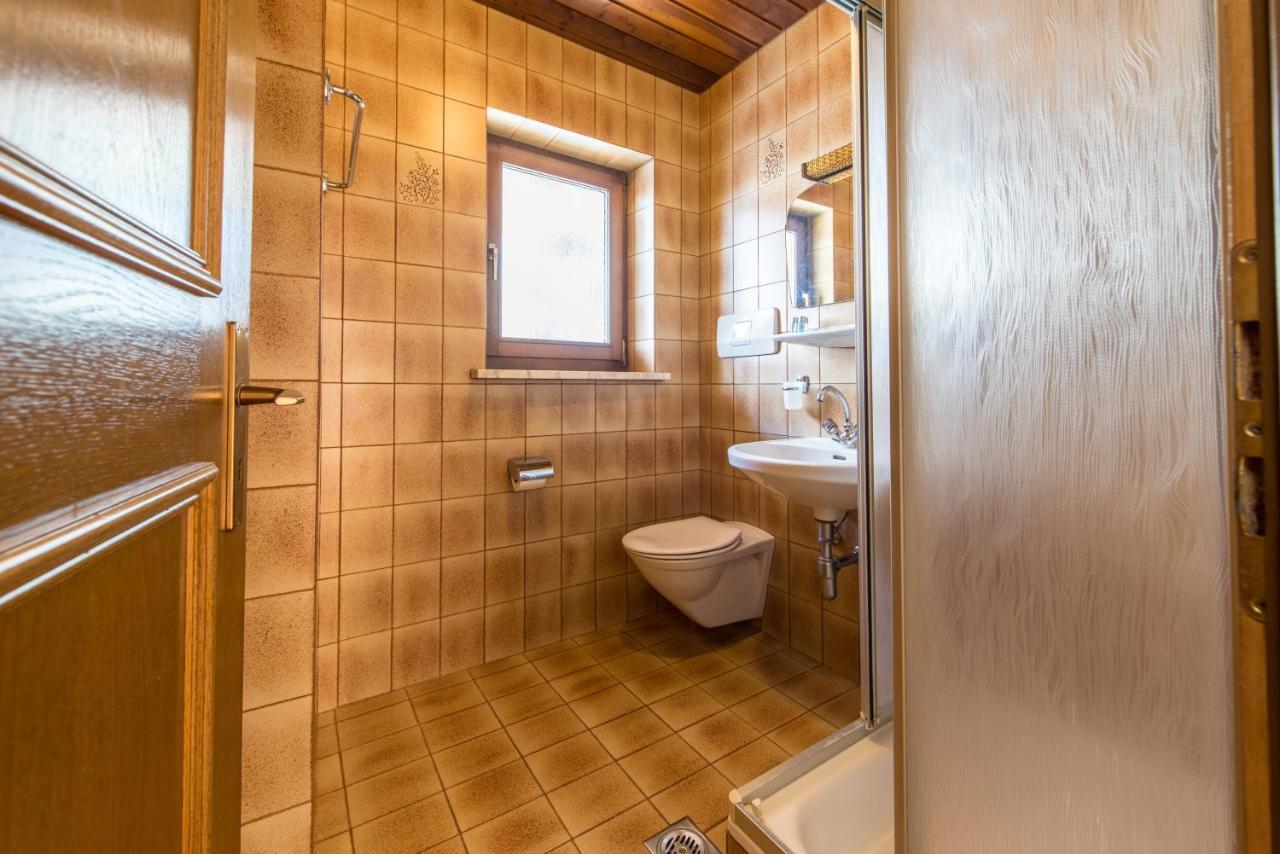 Gasthof Hoerschwang San Lorenzo di Sebato Ngoại thất bức ảnh