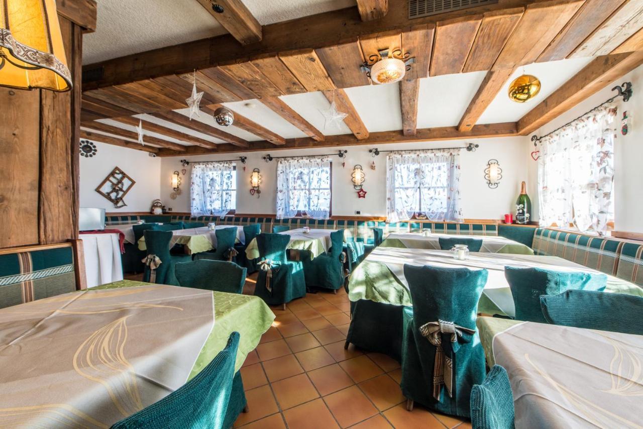 Gasthof Hoerschwang San Lorenzo di Sebato Ngoại thất bức ảnh